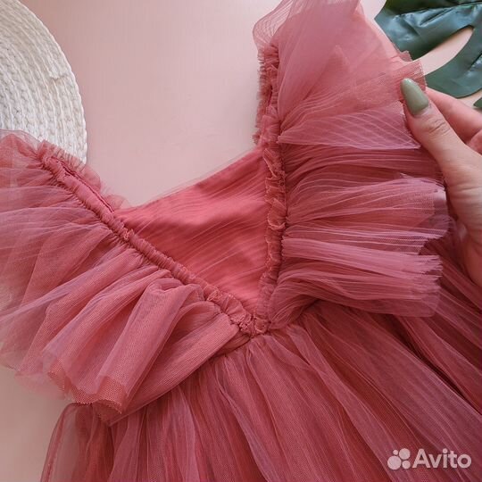 Платье нарядное H&M для девочки 98-104
