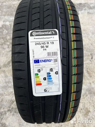 Continental PremiumContact 7 245/45 R19 98W