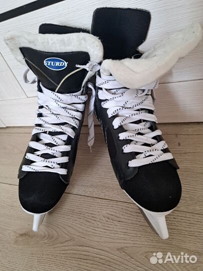 Коньки хоккейные 44 размер