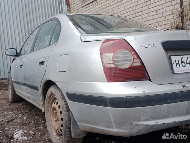 Hyundai elantra 1.6 GL разбор