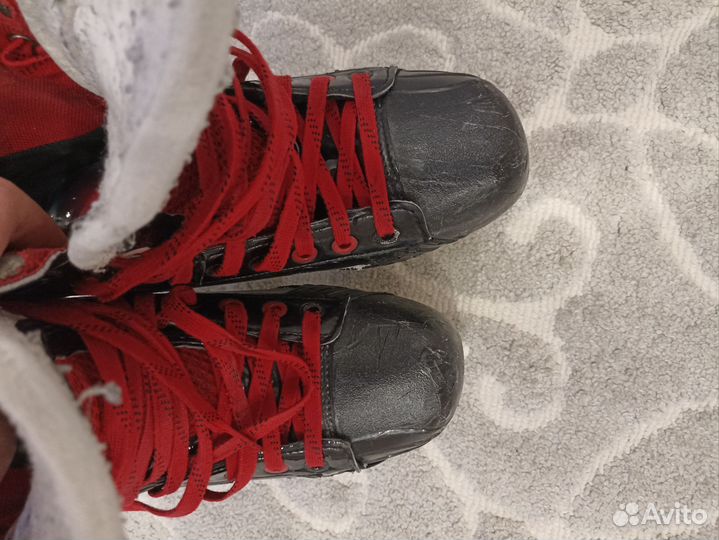 Хоккейные коньки bauer vapor 9.5d