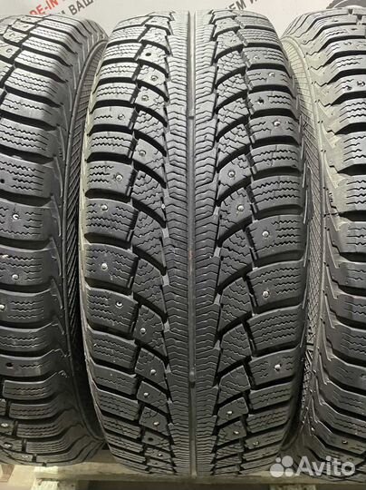 Gislaved Nord Frost 5 215/65 R16 102T