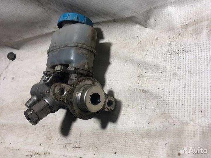 Главный тормозной цилиндр nissan almera n 16