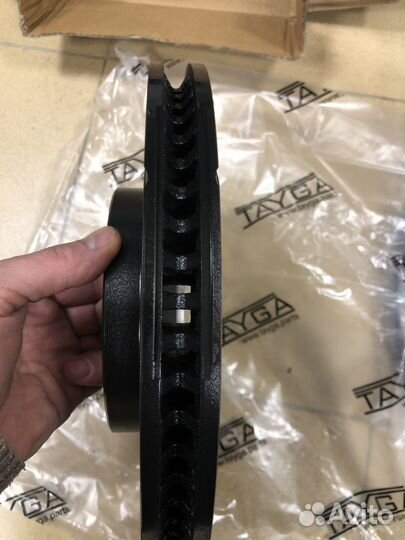 Передние тормозные диски на toyota camry 40,50,55