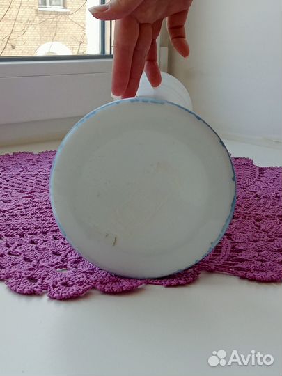 Старинная ваза молочное стекло