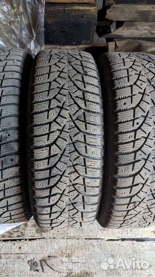 Bridgestone Blizzak Spike-02 195/55 R16 T