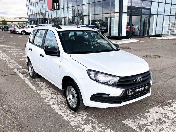 LADA Granta 1.6 МТ, 2019, 64 000 км