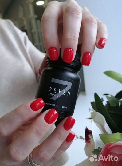 Маникюр Педикюр