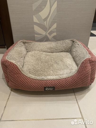 Лежанка для кошек бу