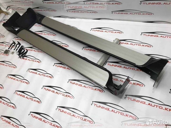 Подножки (пороги) Toyota Land Cruiser 100 U4046