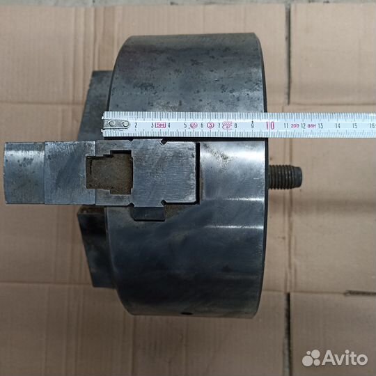 Патрон токарный самоцентрующий 3-х кулачковый d250