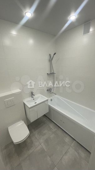 2-к. квартира, 61,1 м², 6/9 эт.