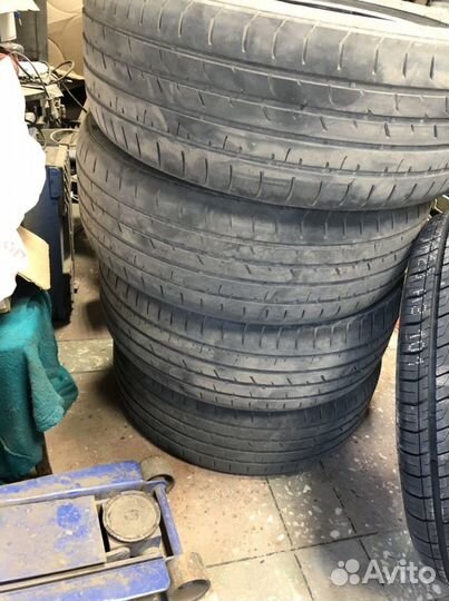 Kumho 792 235/55 R19