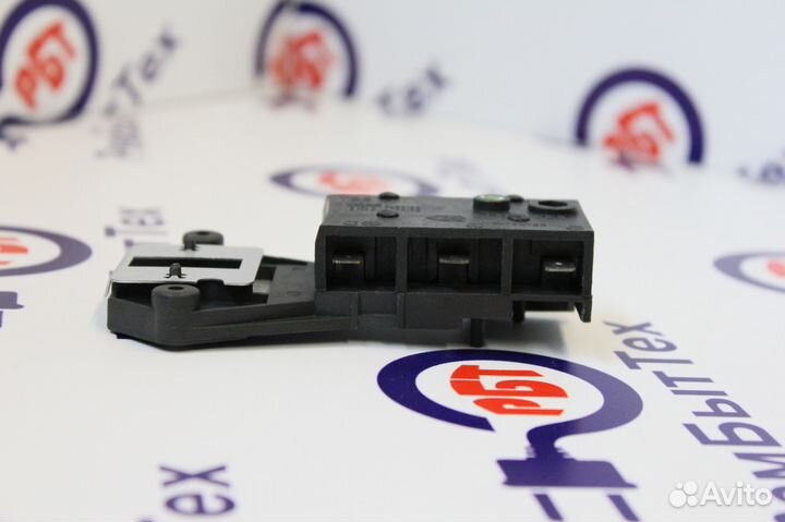 Блокиратор люка samsung, код DC61-20205B