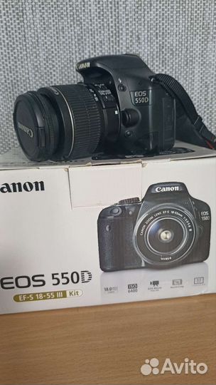 Фотоаппарат Canon EOS 550D