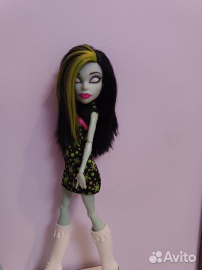 Кукла Монстер Хай Скара Скрим