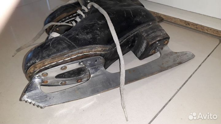 Коньки 3Q фигурные, 41 р мужские