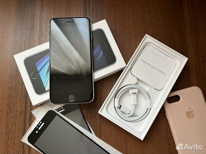 iPhone SE (2020), 128 ГБ