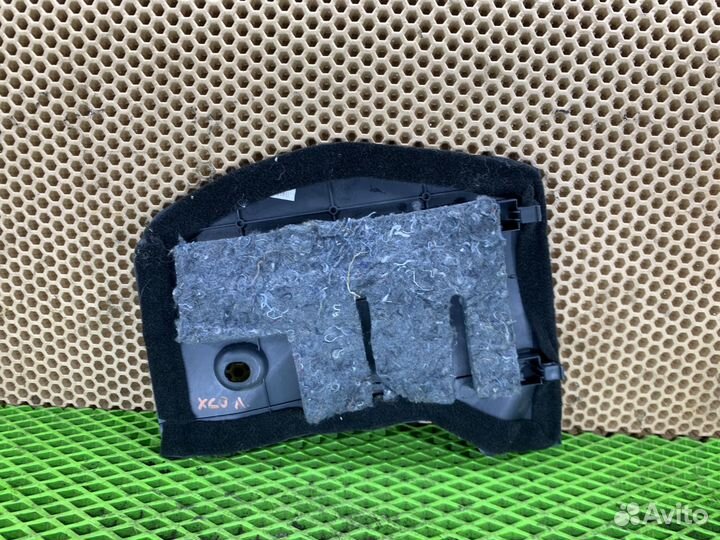 Накладка салона нижняя левоя lifan x60