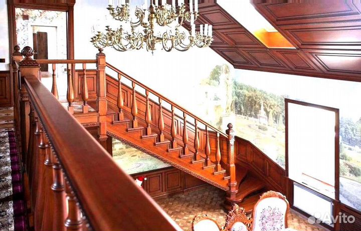 Деревянный потолок из массива дерева