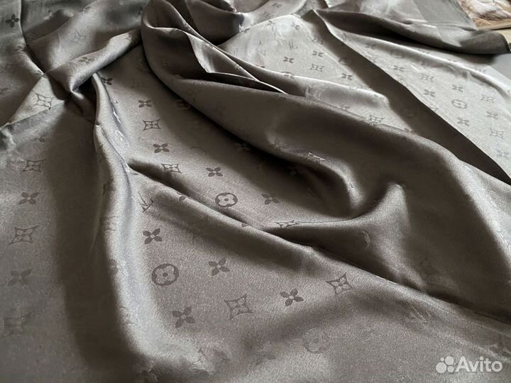 Платок Louis Vuitton