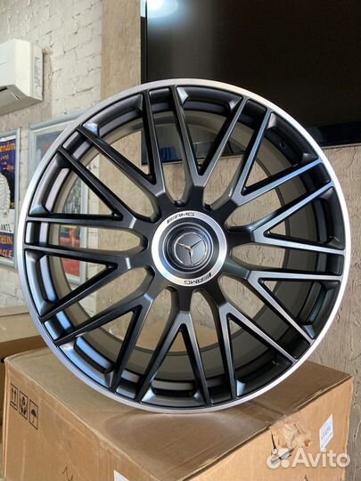 Новые литые диски для Mercedes-Benz GLS AMG R23