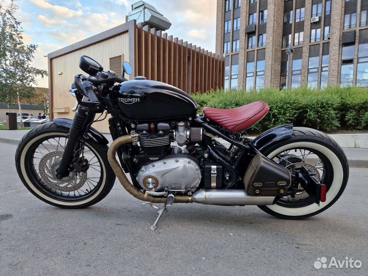 Triumph Bonneville Bobber
