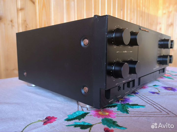 Интегральный усилитель мощности Marantz PM-64 MK2
