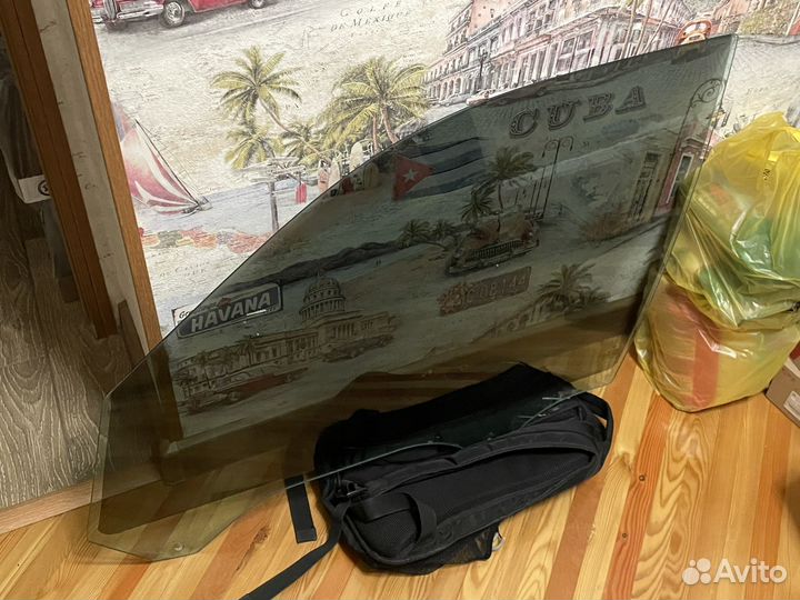 Стекло двери bmw X5 e53