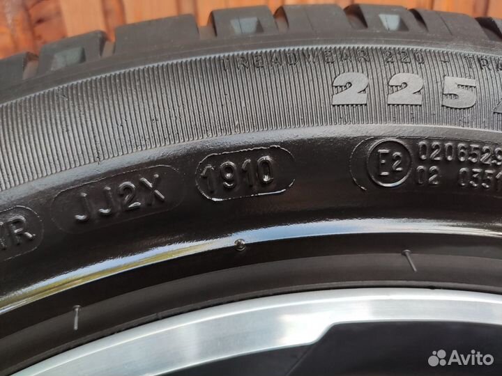 Колеса для Mitsubishi с резиной Michelin 225/55R18