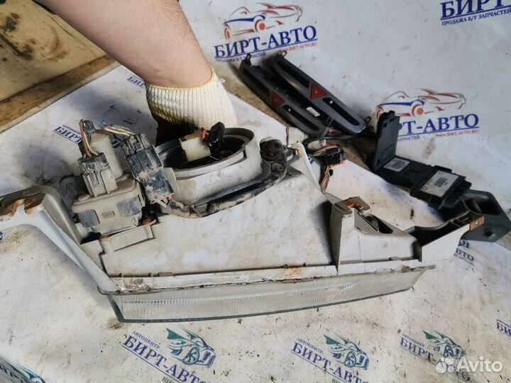 Фара левая Daewoo Nexia I (1995—2008)