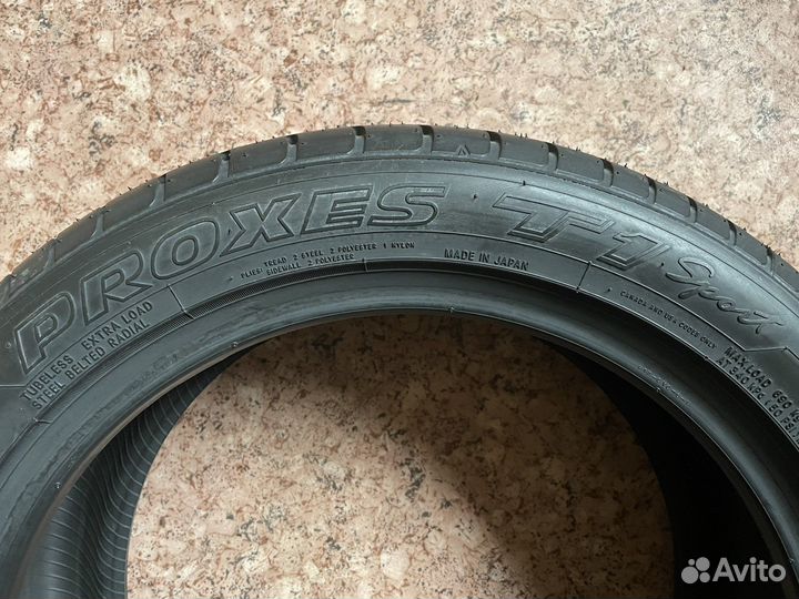 Toyo Proxes T1 Sport 215/50 R17 95W