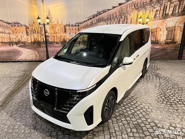 Nissan Serena 2.0 CVT, 2023, 1 000 км