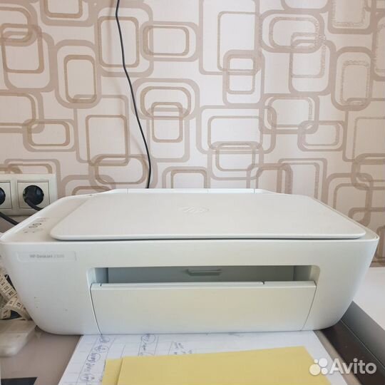 Мфу Принтер струйный HP DeskJet 2320 и сканер