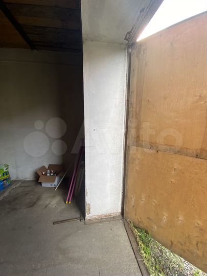 Гараж, > 30 м²