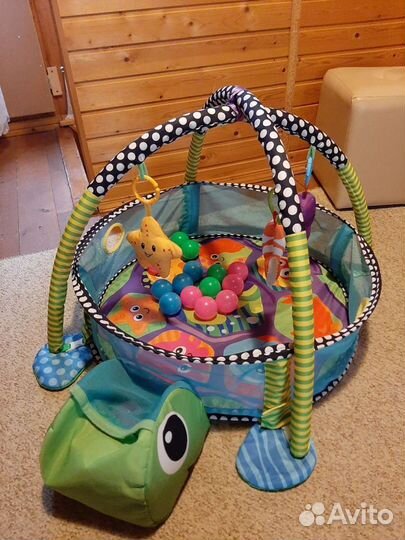 Развивающий коврик