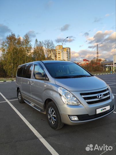 Hyundai Grand Starex 2.5 AT, 2017, 63 000 км