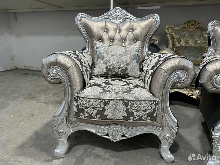 Диван и 2 кресла