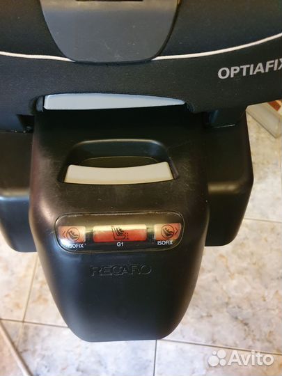 Детское автокресло recaro optiafix