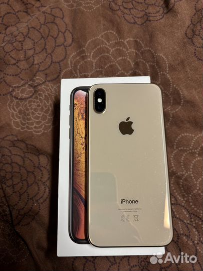 iPhone Xs, 64 ГБ