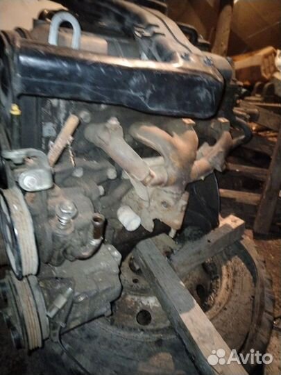 Двигатель mazda B3-MI