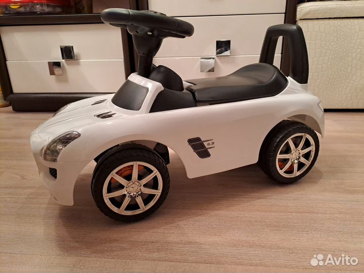 Пушкар-Каталка детская Mercedes (лицензия)