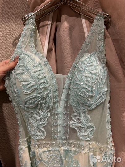 Вечернее платье в пол