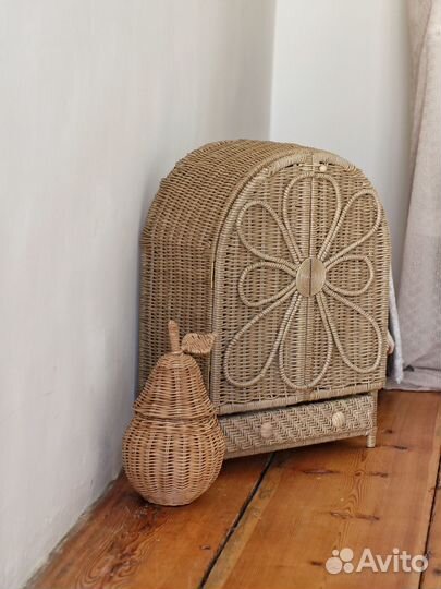 Шкатулка для украшений игрушек плетеная груша