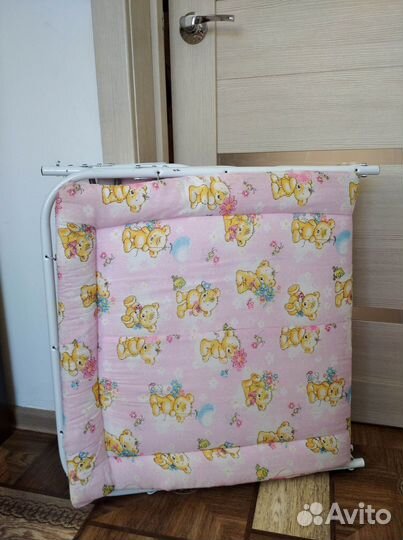 Раскладушка детская с матрасом