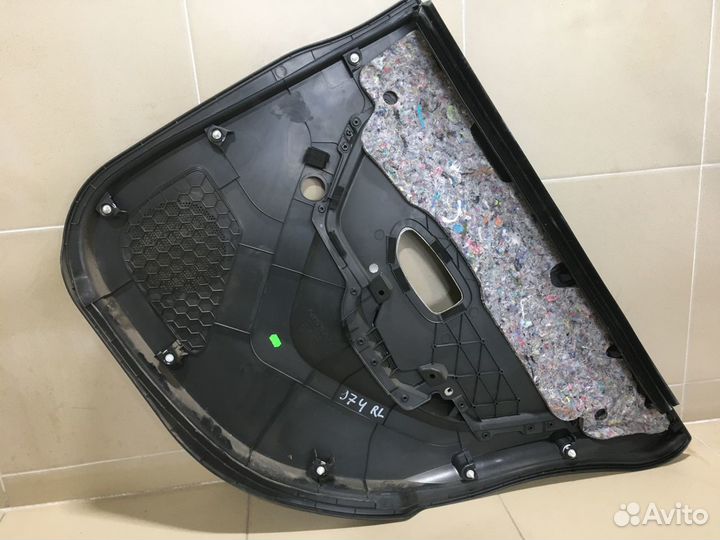 Обшивка двери задней левой Almera (G15) 2013
