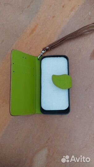 Чехол на iPhone 5 серии новый