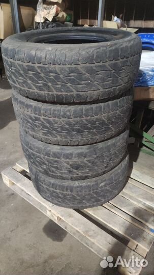 Bridgestone Dueler A/T 697 265/65 R17 112T