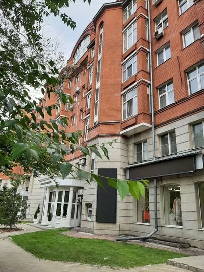3-к. квартира, 100,5 м², 2/8 эт.