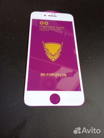 Стекло на iPhone 7
